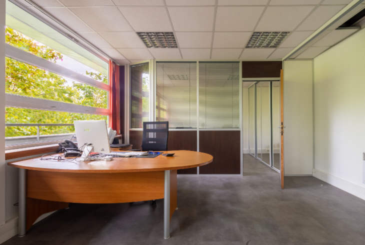 bureau à Esseo